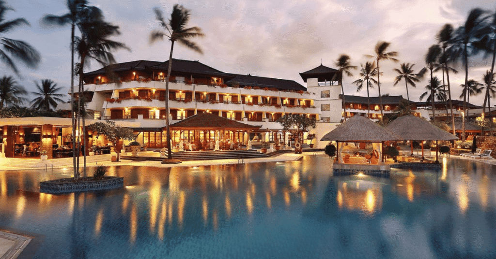 Sanur vs Nusa Dua
